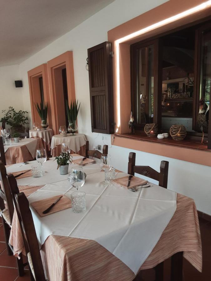 Hotel Pinocchio Arzachena Kültér fotó
